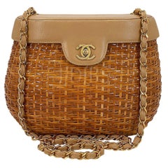 Chanel 1997 Vintage Wicker and Beige Lambskin Basket Vanity Bag 67876