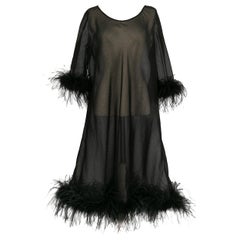 Robe vintage en soie et plumes