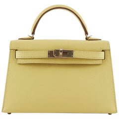 HERMÈS MINI KELLY II 20CM HSS SPECIAL ORDER JAUNE POUSSIN WITH GOLD INTERIOR Eps