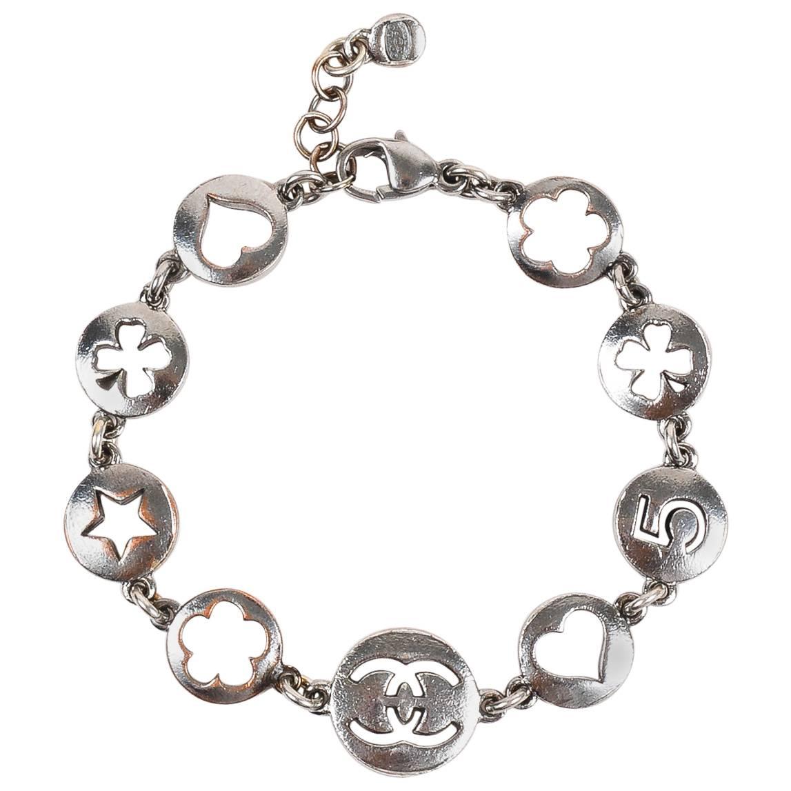 Chanel 2006 Spring Gunmetal Chain Link Circle Cut Out Logo Charm Bracelet For Sale