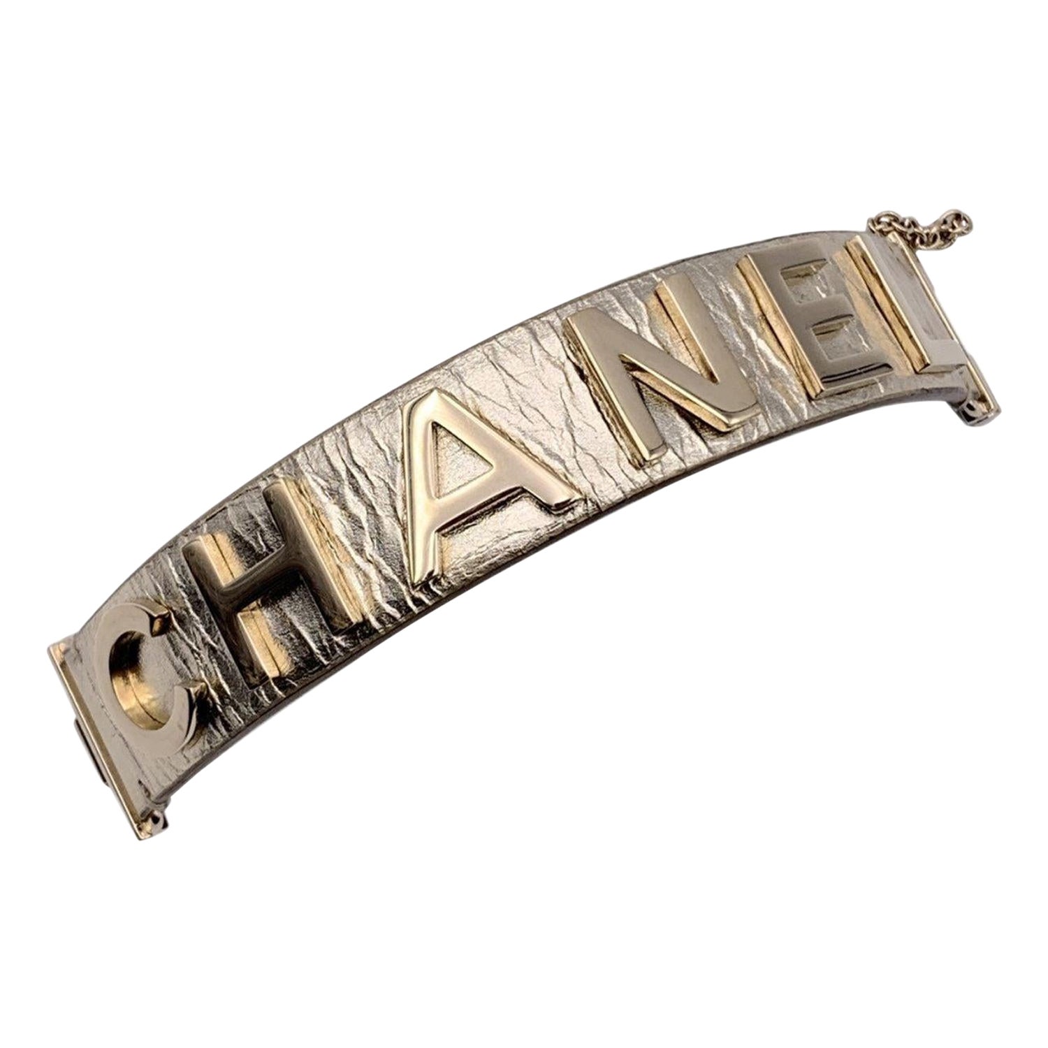 Chanel Gold Metal Leather Logo Lettering Cuff Bracelet Size M en vente