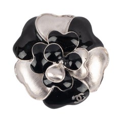 Chanel camellia brooch Spring 2007