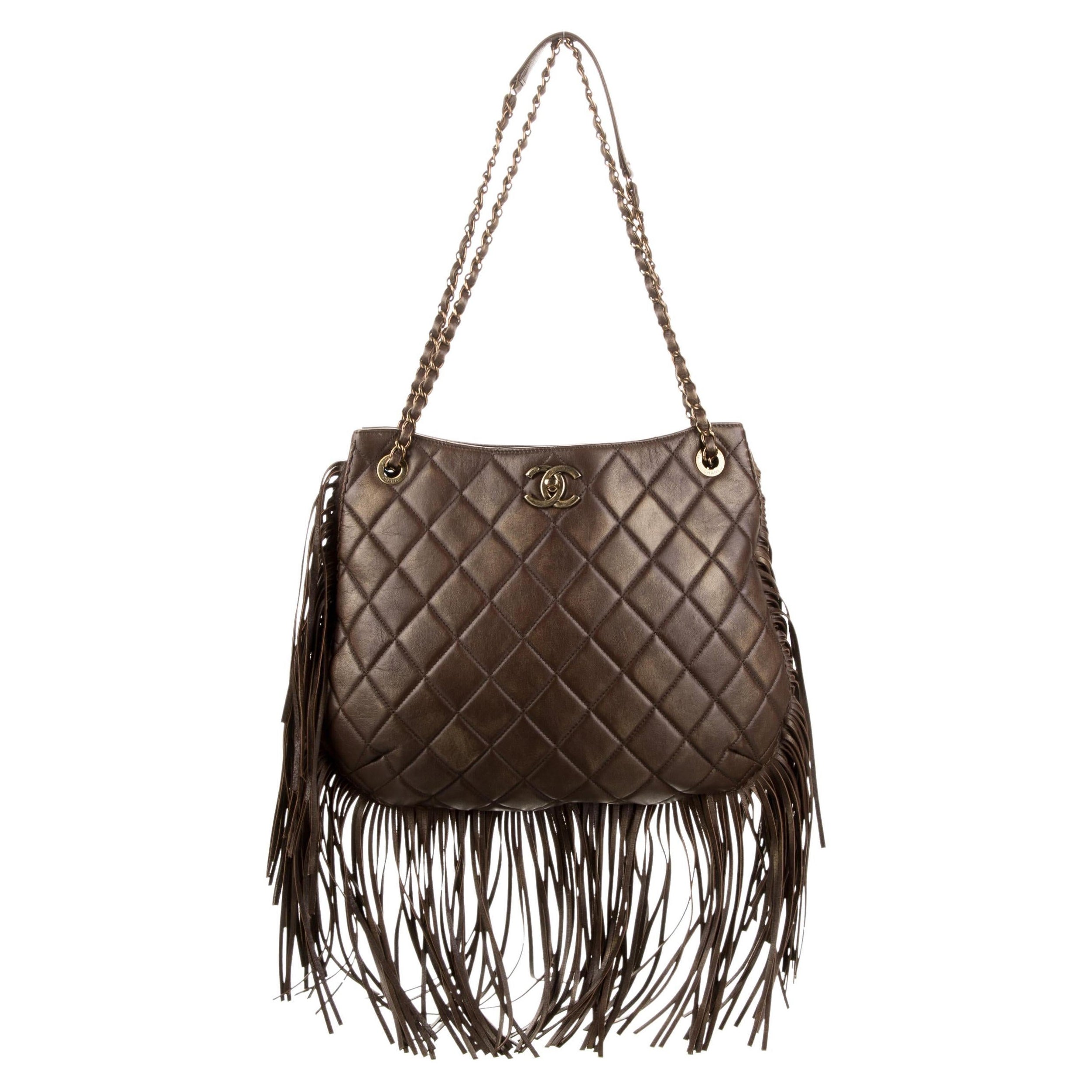Chanel 2014 Paris Dallas Metièrs D'Art Runway Brown Fringe Shopper Tote Bag en vente