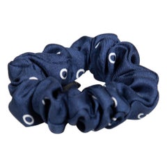 Chanel Blauer ineinandergreifender CC-Schnallenpullover & Schal