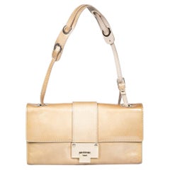 Jimmy Choo Rebel Umhängetasche aus goldenem Lackleder