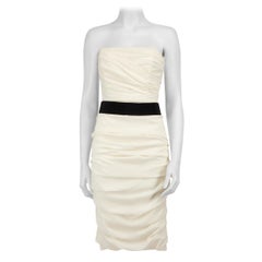 Dolce & Gabbana Weißes gerafftes trägerloses Kleid Größe M