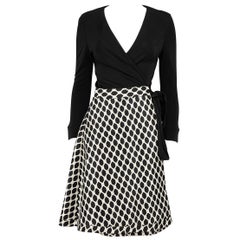 Diane Von Furstenberg Black Wool Patterned Wrap Dress Size M