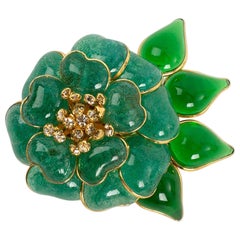 Augustine Camellia Brooch in Gilded Metal and Green Glass Paste