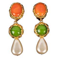 Chanel Golden Metal Earrings with Glass Paste