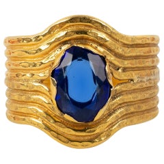 Gianfranco Ferré - Bracelet manchette en métal doré