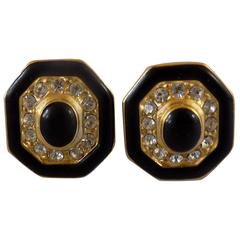 Gold tone Clip on earrings 4