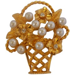 Gold tone faux pearls Pin Brooch