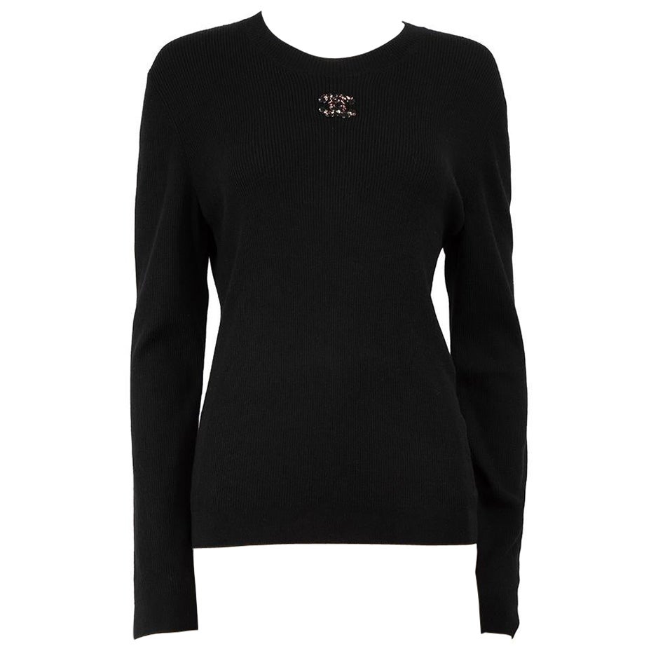 Chanel 2022 Black Wool Knit Tweed CC Logo Jumper Size XXXL For Sale