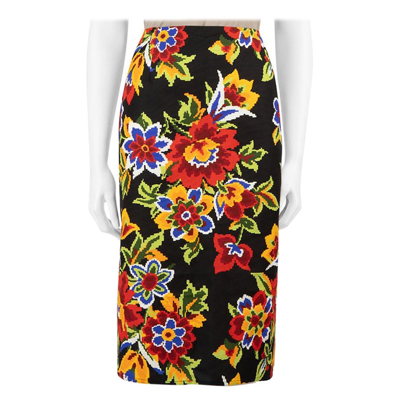 Carolina Herrera Pixel Flower Printed Skirt Size XXXL For Sale