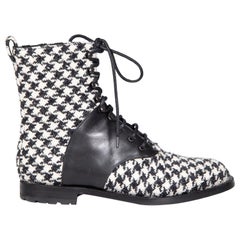 Manolo Blahnik Black Houndstooth Ywov Ankle Boots Size IT 40