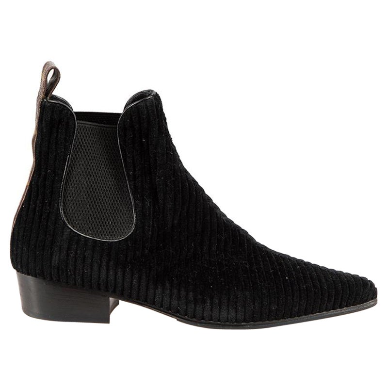 Louis Vuitton Black Corduroy Chelsea Boots Size IT 37.5 For Sale