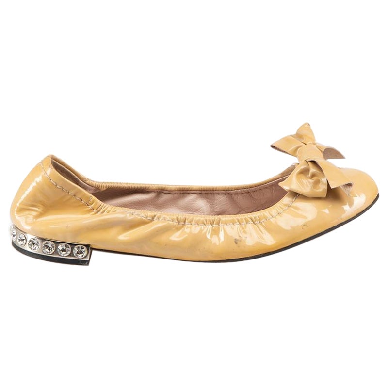 Miu Miu Camel Patent Leather Ballet Flats Size IT 38 For Sale