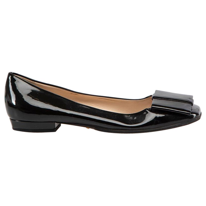 Prada Black Patent Leather Bow Ballet Flats Size IT 36 For Sale
