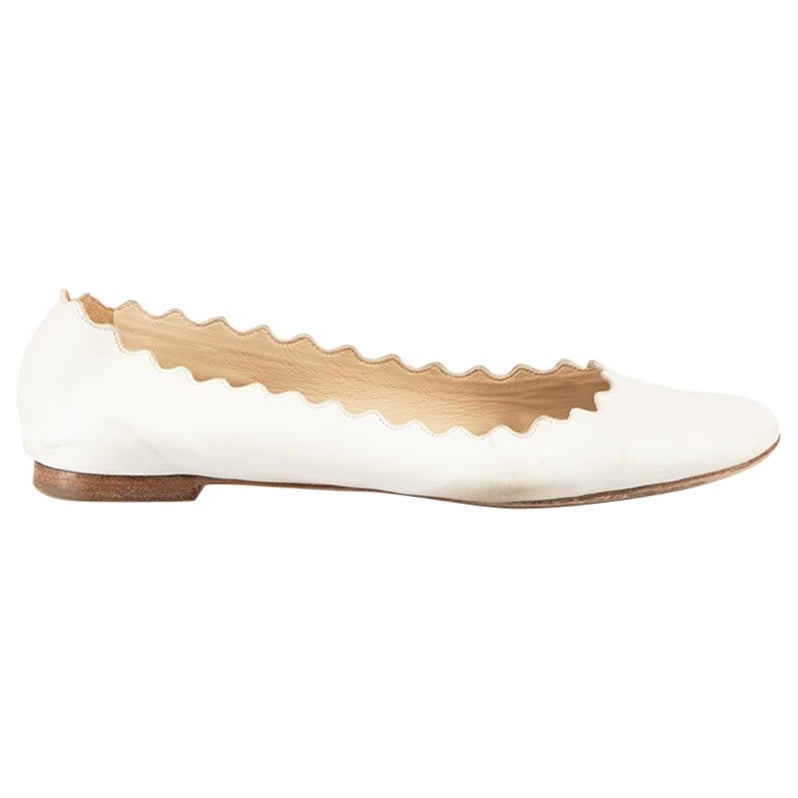Chloé White Leather Scalloped Edge Ballet Flats Size IT 36 For Sale