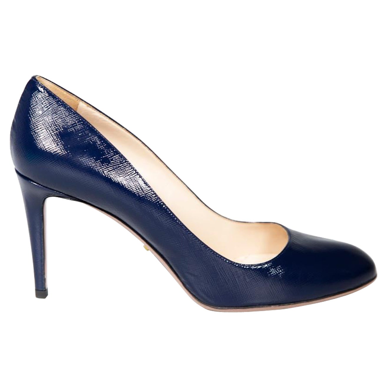 Prada Navy Patent Saffiano Leather Pumps Size IT 40.5 For Sale