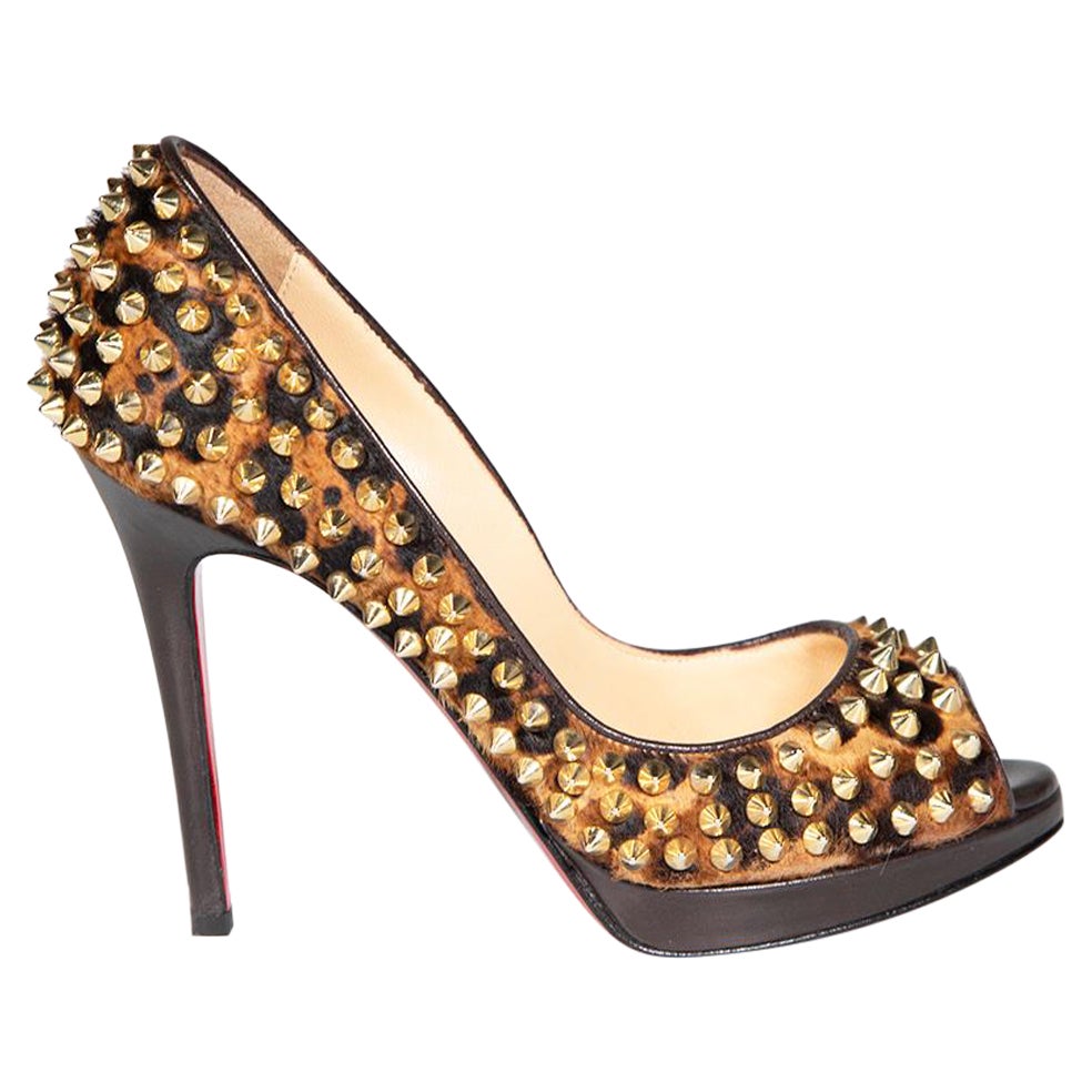 Christian Louboutin Gold Ponyhair Yolanda Stud Heels Size IT 35.5 For Sale