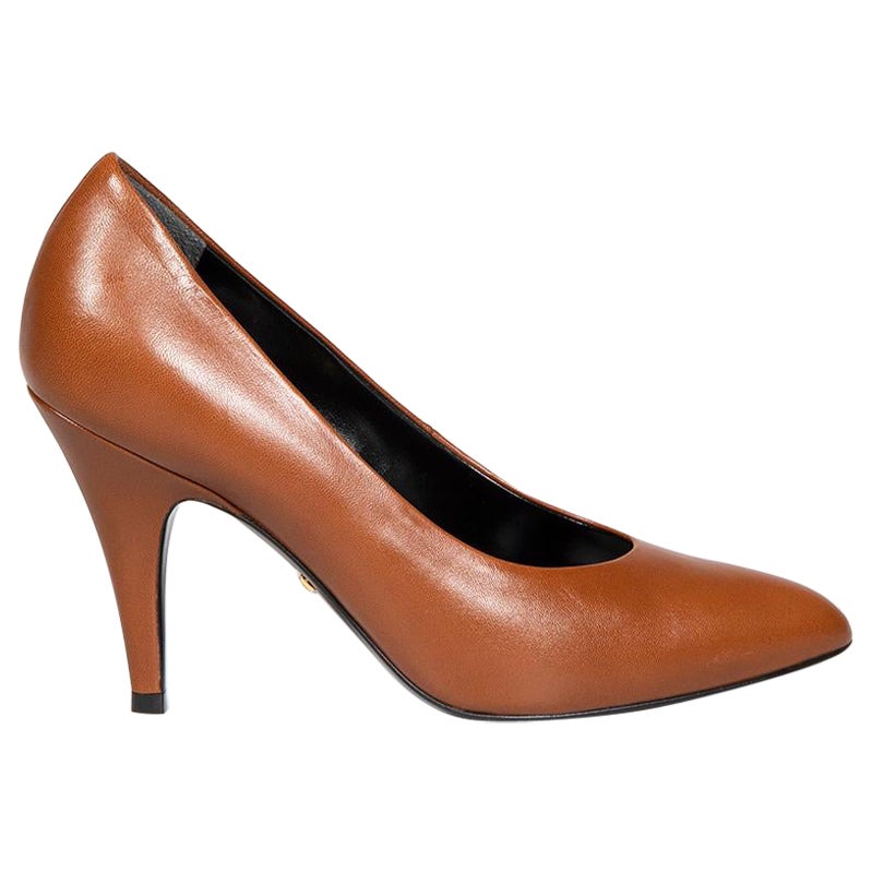 Gucci Brown Leather Pointed Toe Mid Heel Pumps Size IT 35.5 For Sale