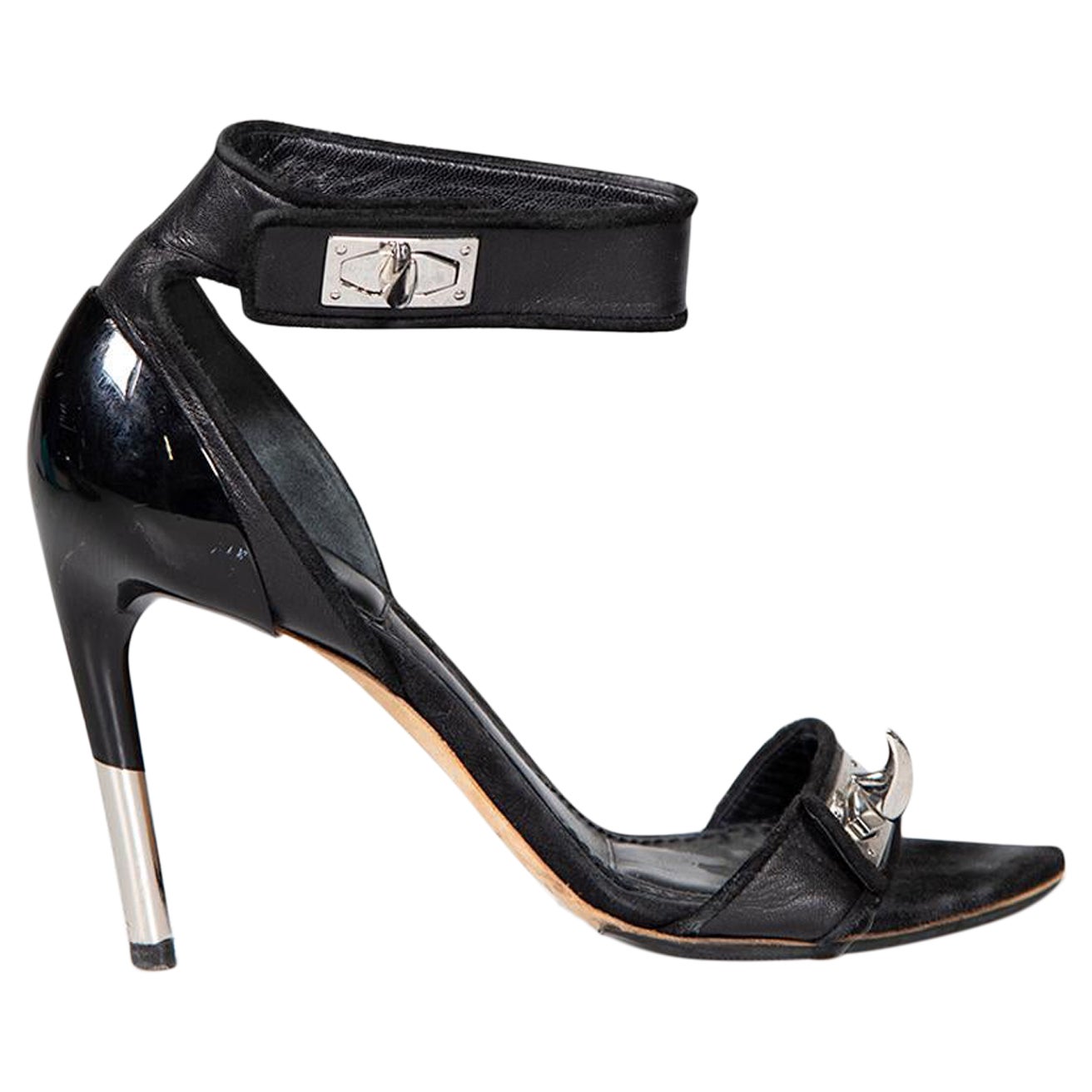 Givenchy Black Leather Shark Turnlock Sandals Size IT 39 For Sale