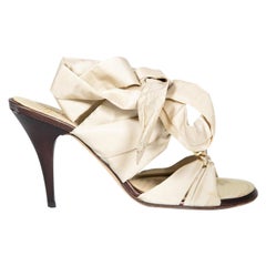 Giuseppe Zanotti Beige Kristalldetail-Sandalen Größe IT 37,5