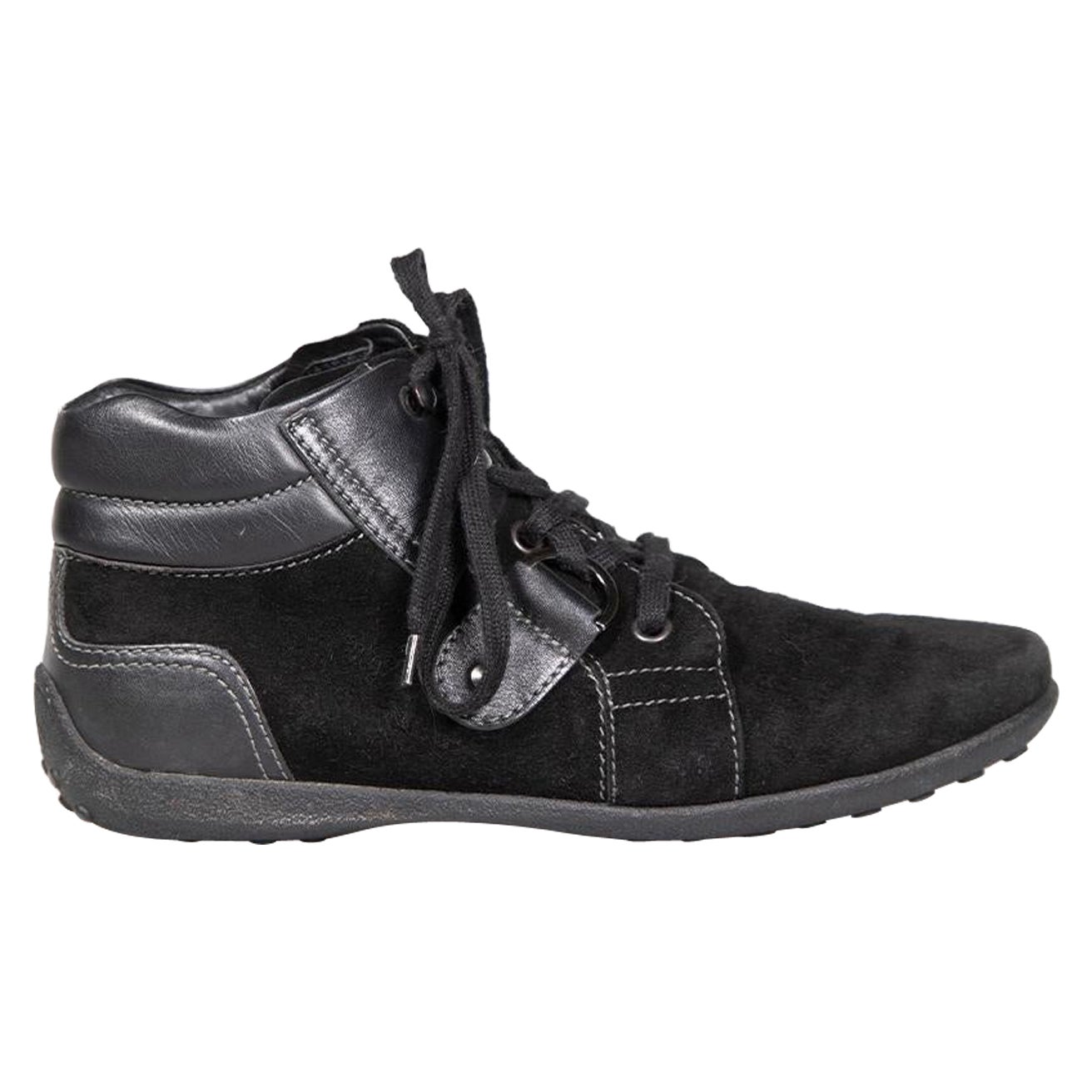 Tod's - Chaussures à lacets en daim noir - Taille IT 36 en vente
