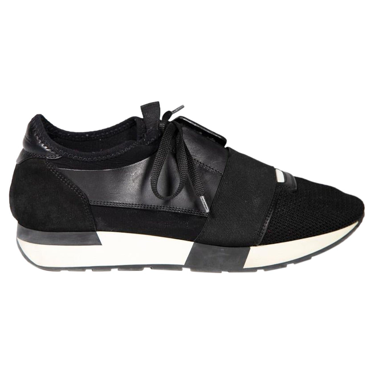 Balenciaga Black Race Runner Low Top Trainers Size IT 39 For Sale