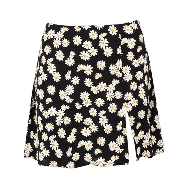 Reformation Black Daisy Print Mini Skirt Size XS For Sale