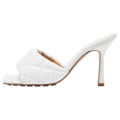 Bottega Veneta White Quilted Leather Lido Slide Sandals Size 38