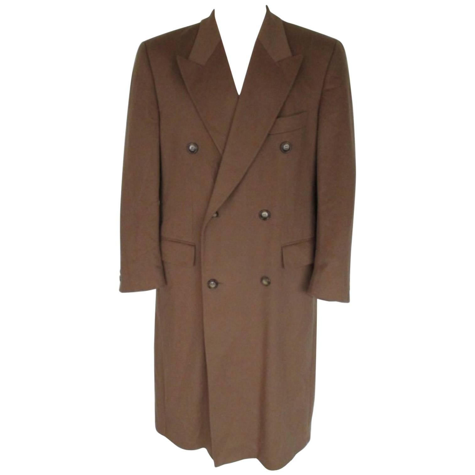 What is the difference between an overcoat and a coat?