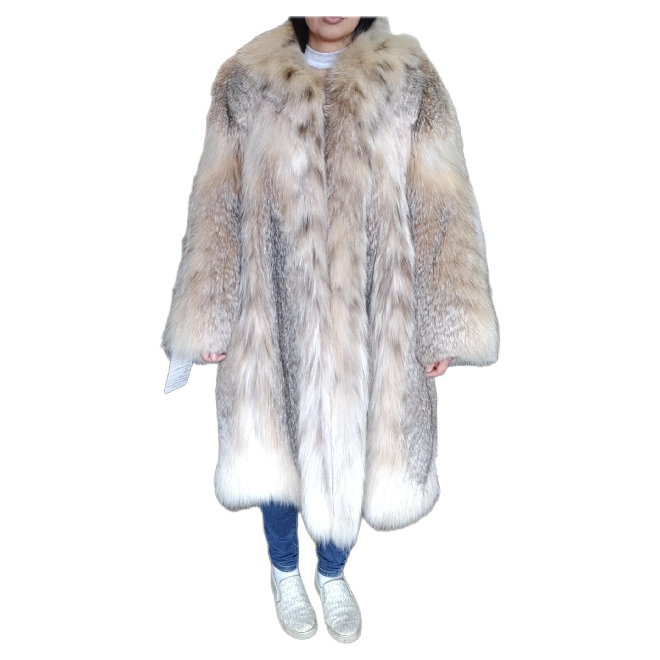 Manteau léger en fourrure de lynx, neuf, taille 14 L en vente