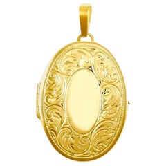 Tresor Paris Floral Design Engraved Oval Gold British Hallmark Family Locket