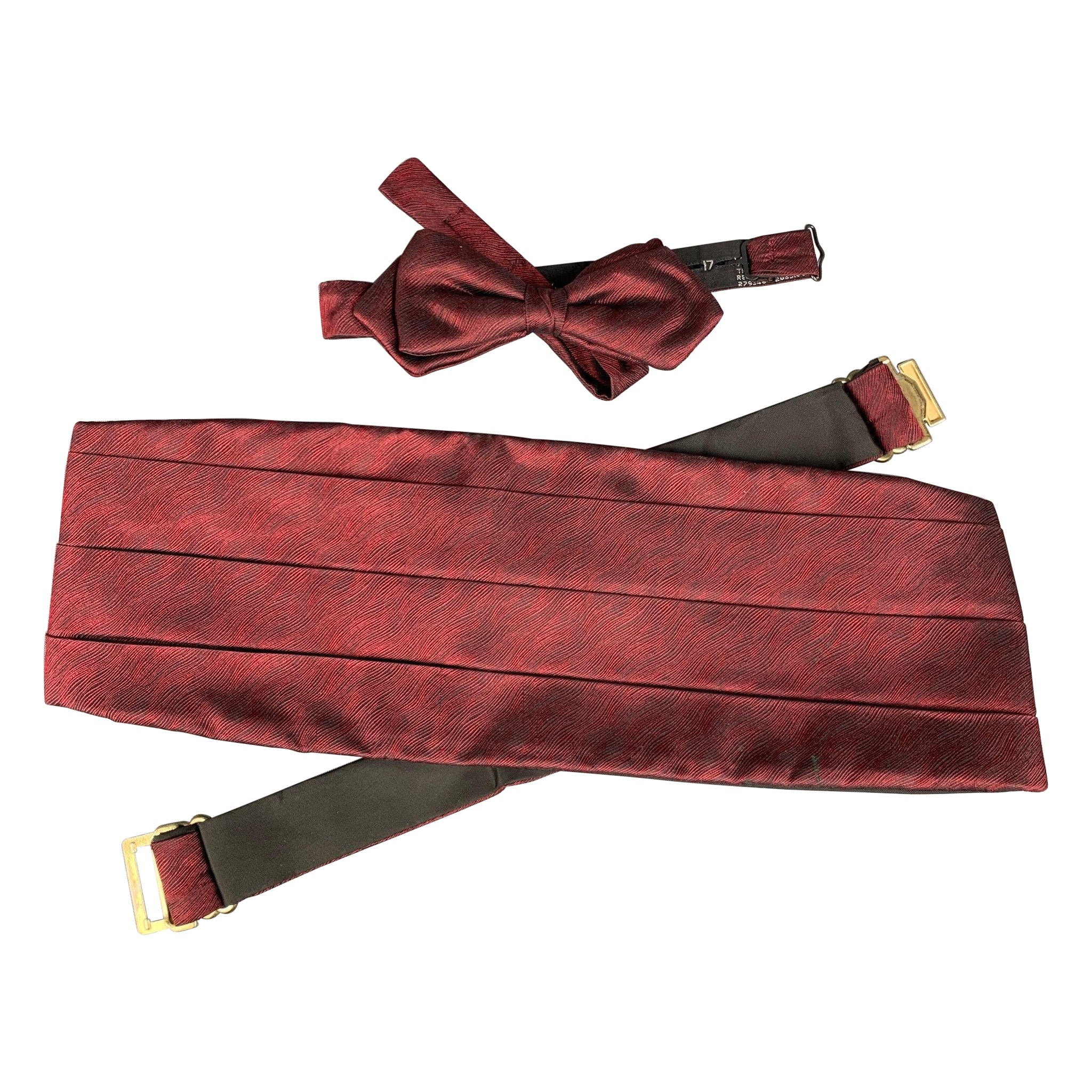 VALENTINO Burgundy Textured Silk Cummerbund Bow Tie Set For Sale