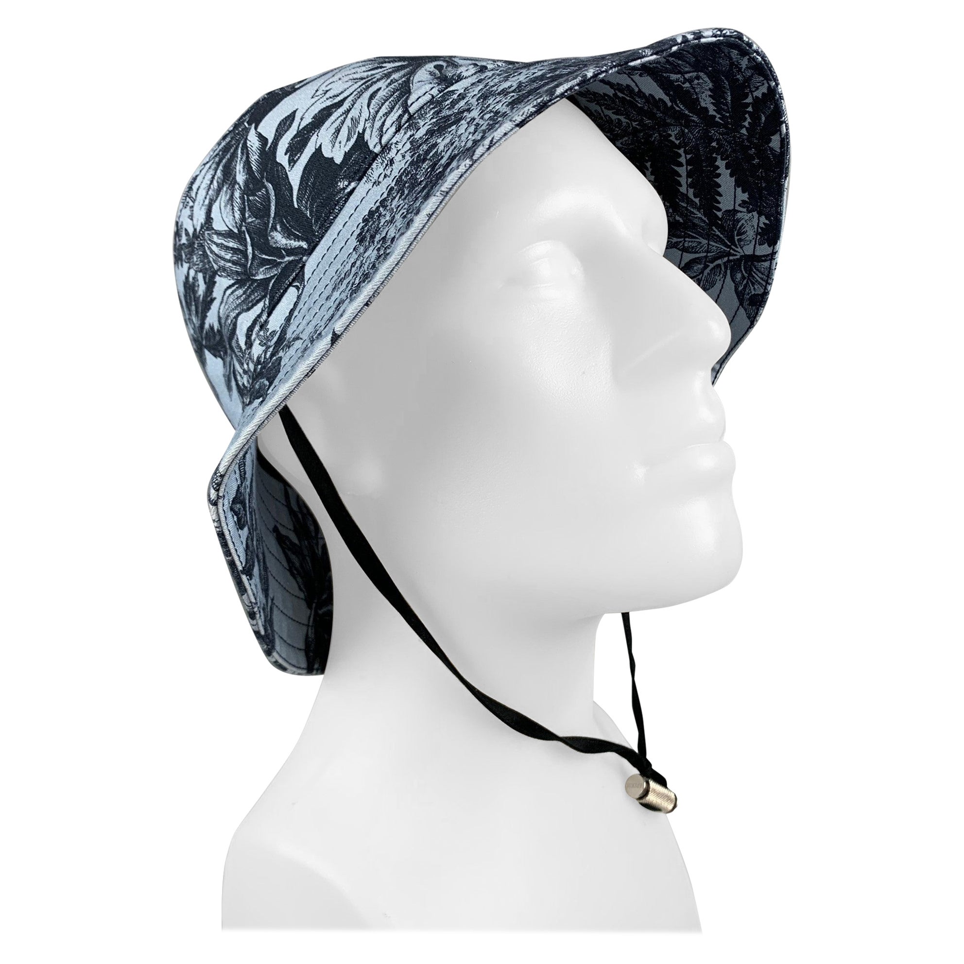 ERDEM - Chapeaux en toile de coton/Elastane à fleurs bleues et noires, taille M/L en vente