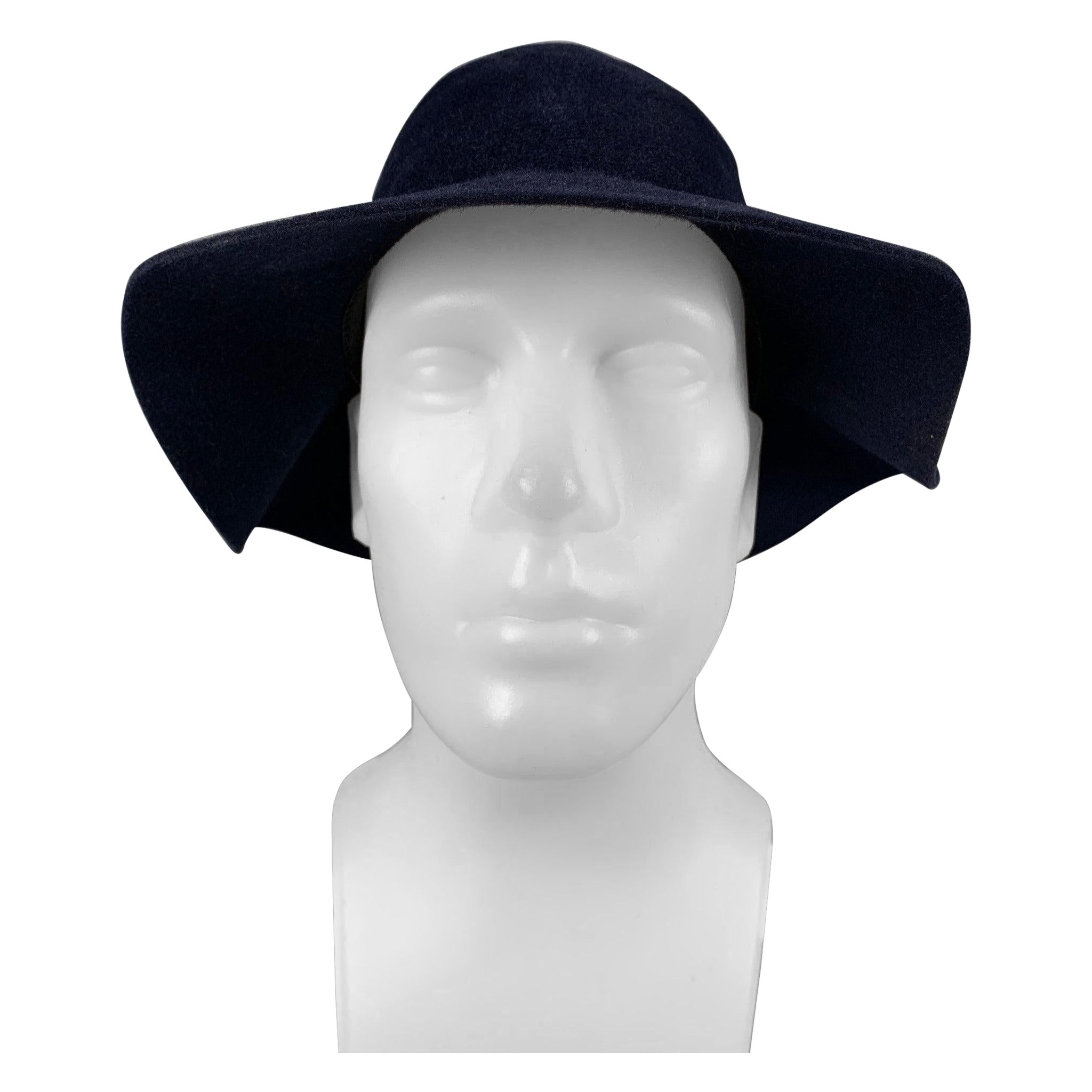 BURBERRY PRORSUM Spring 2015 Size L Navy Blue Rabbit Felt Hats For Sale