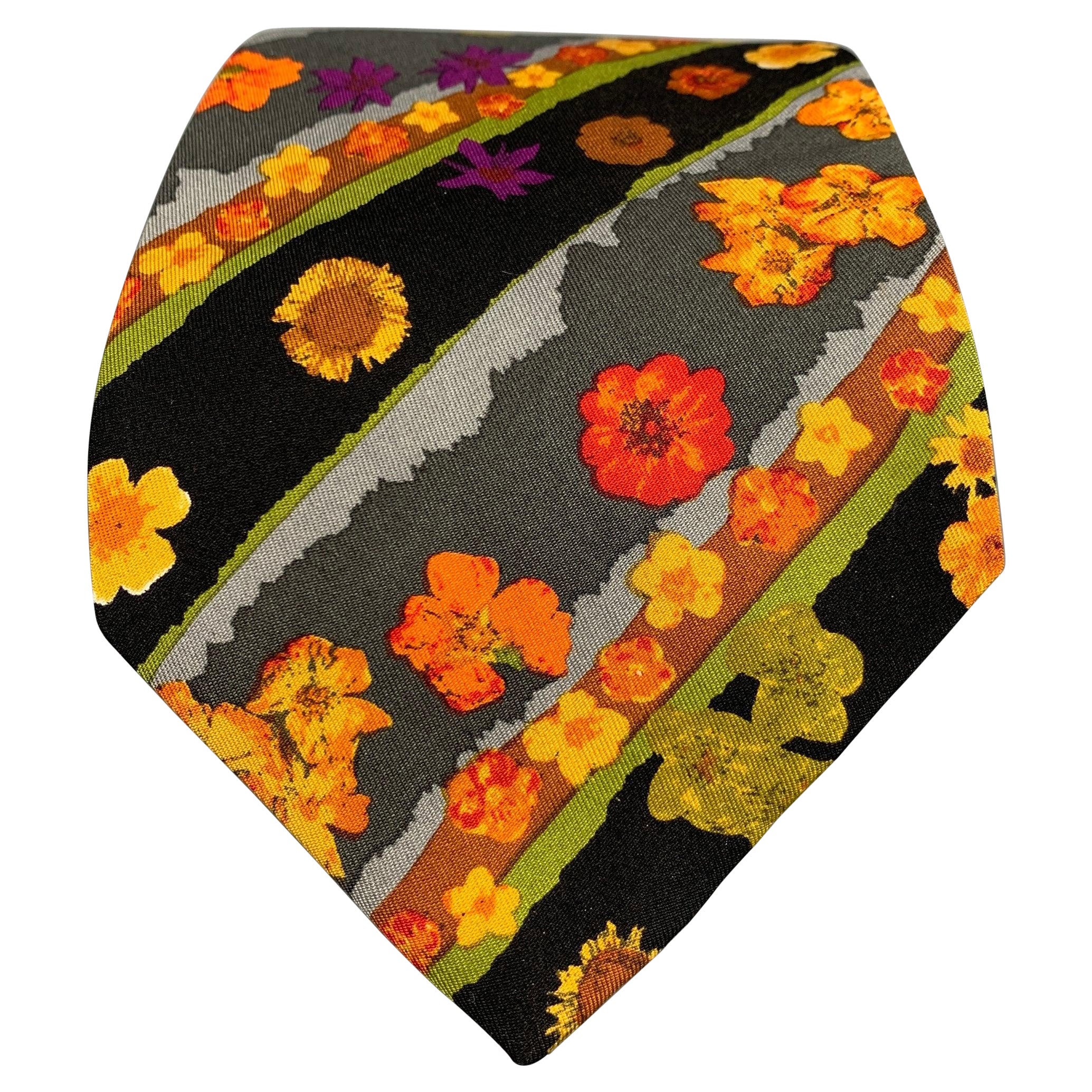 Yves Saint Laurent - Cravate en soie à fleurs multicolores en vente