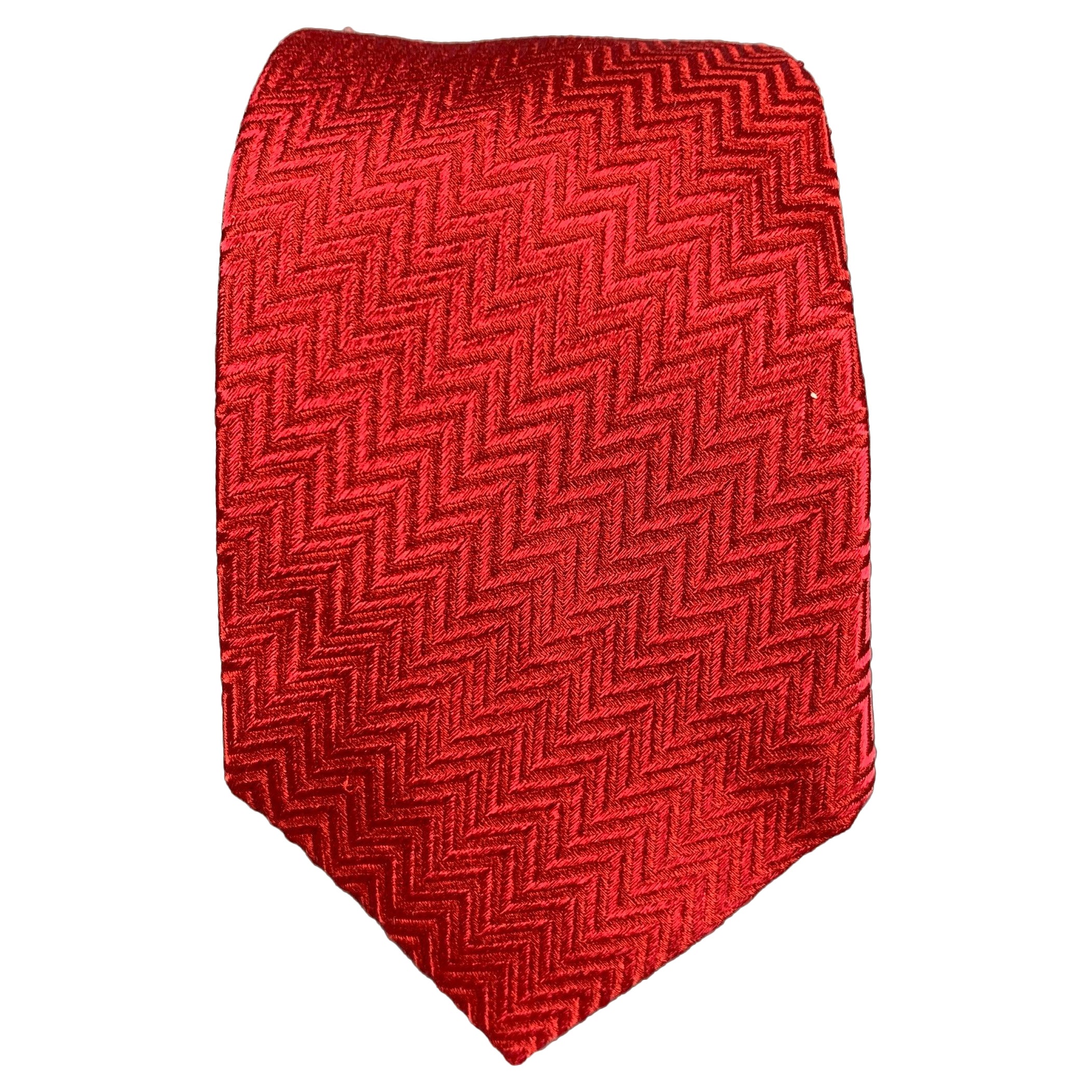 ARMANI COLLEZIONI Red Zig Zag Silk Jacquard Tie For Sale