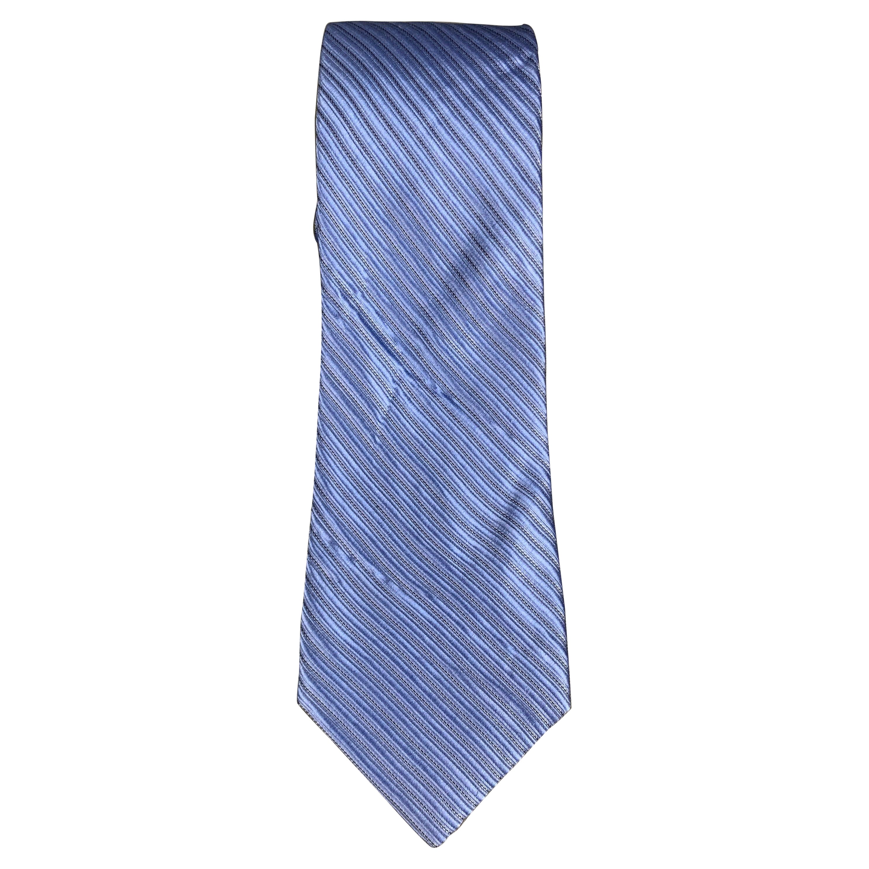 CALVIN KLEIN Cravate en soie texturée bleue en vente