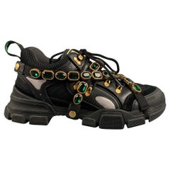 GUCCI Größe 9,5 Schwarz Grün Perlen Nylon Spitzen-Sneakers aus Nylon mit Schnürung