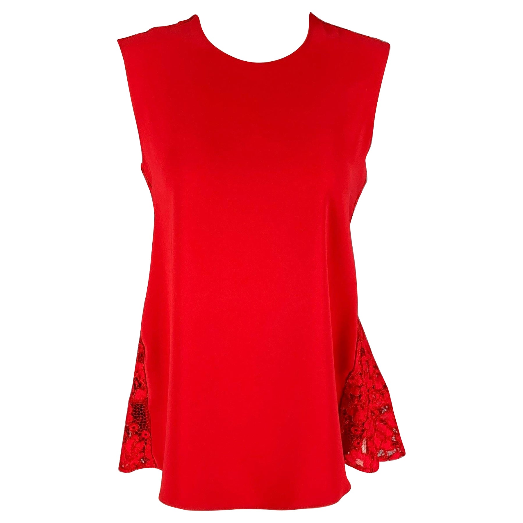 CAROLINA HERRERA Size 2 Red Polyester Blend Lace Peplum Blouse For Sale