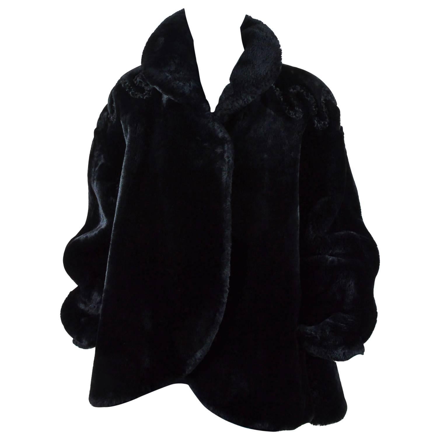 Vintage Fendi Black Shearling Curly Fur Trim Open Front Long Sleeve Swing Coat For Sale