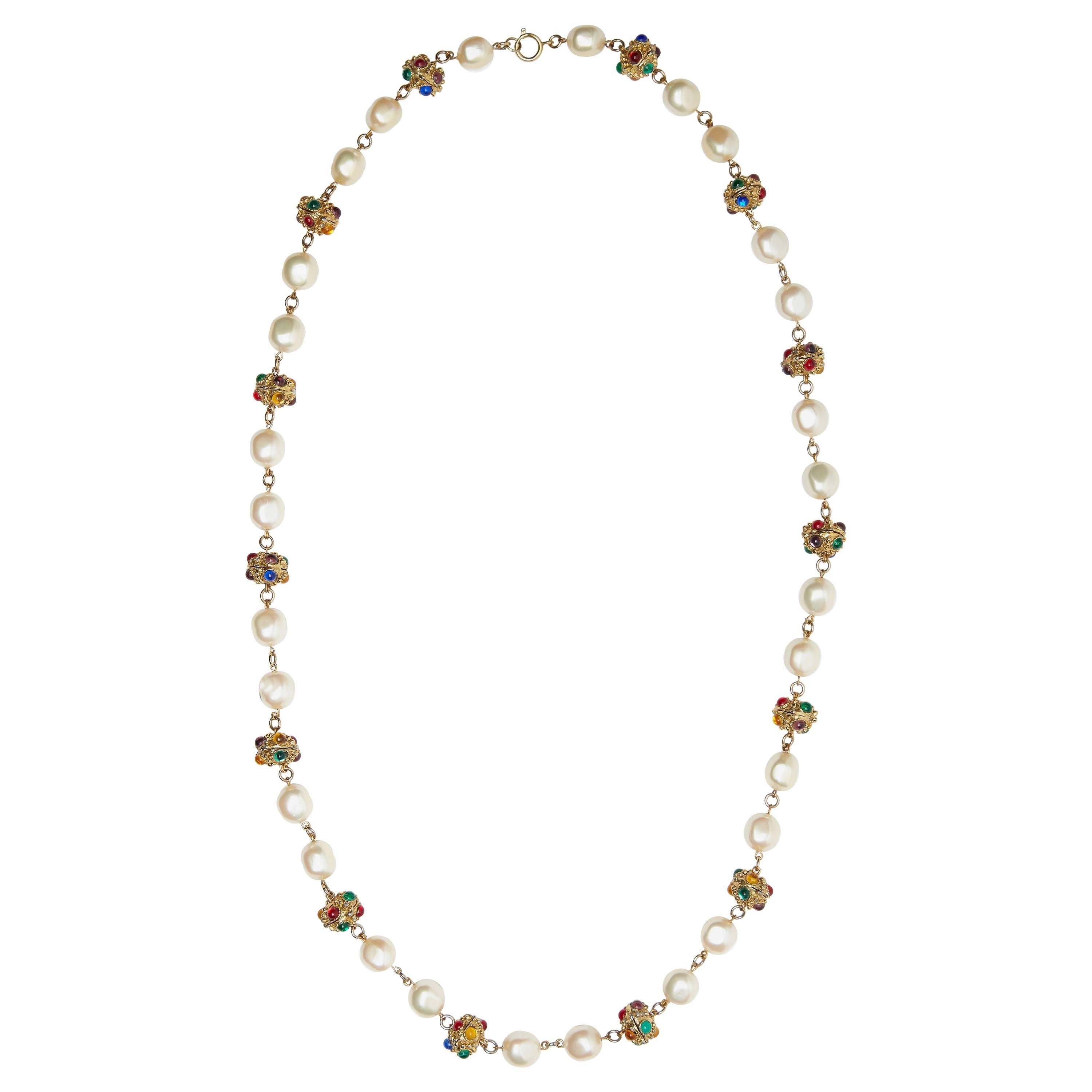 1970s Baroque Pearl and Gripoix Glass Necklace