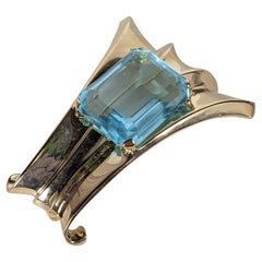 Alfred Philippe for Trifari  Aquamarine Vintage Clip Brooch