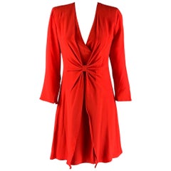 EMPORIO ARMANI - Robe en soie rouge à col en V et longueur genou, taille 4