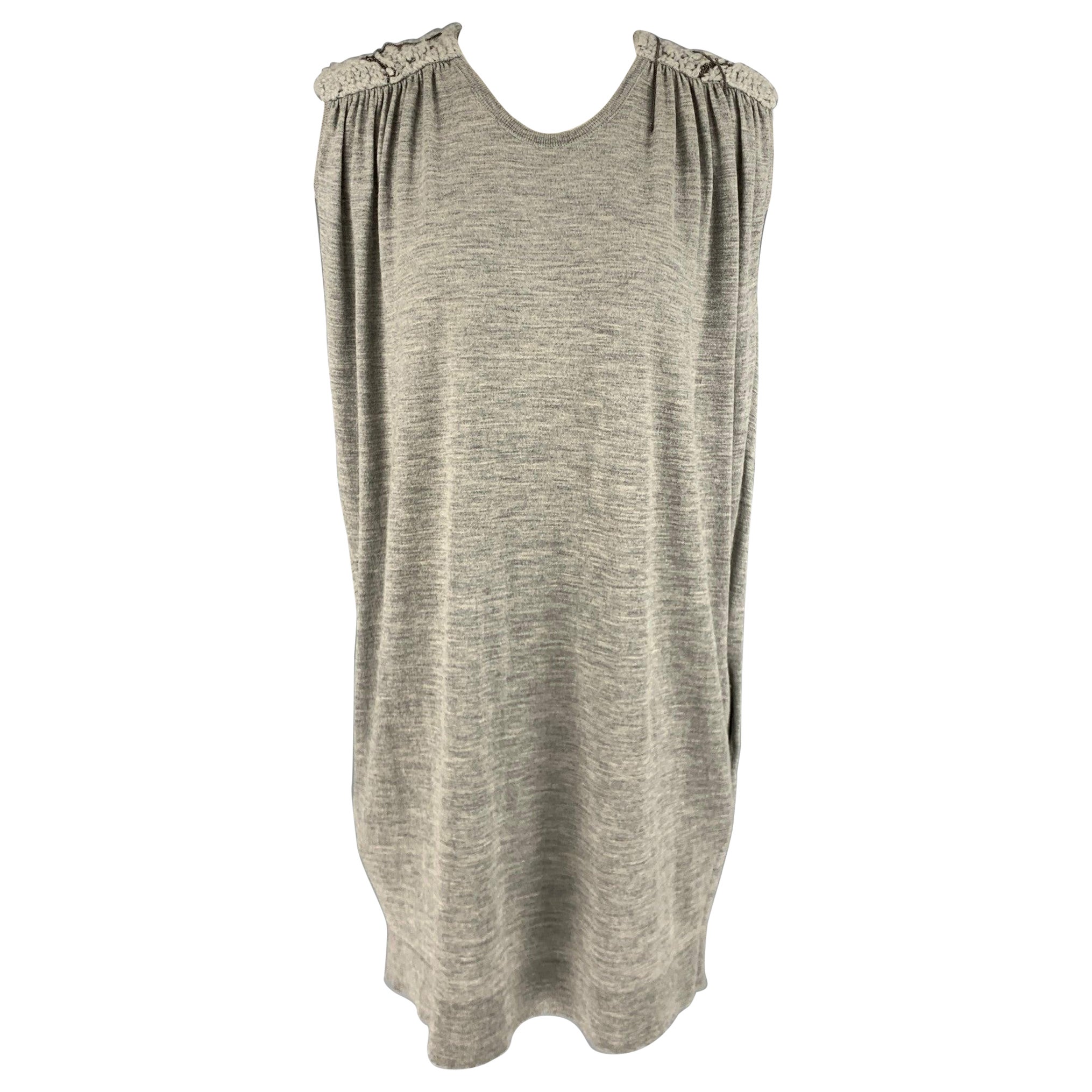 BALMAIN Size 6 Grey Wool Chain V-Neck Dress For Sale