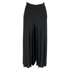 Vinatge SALVATORE FERRAGAMO Size 4 Black Wool Pleated Wide Leg Dress Pants