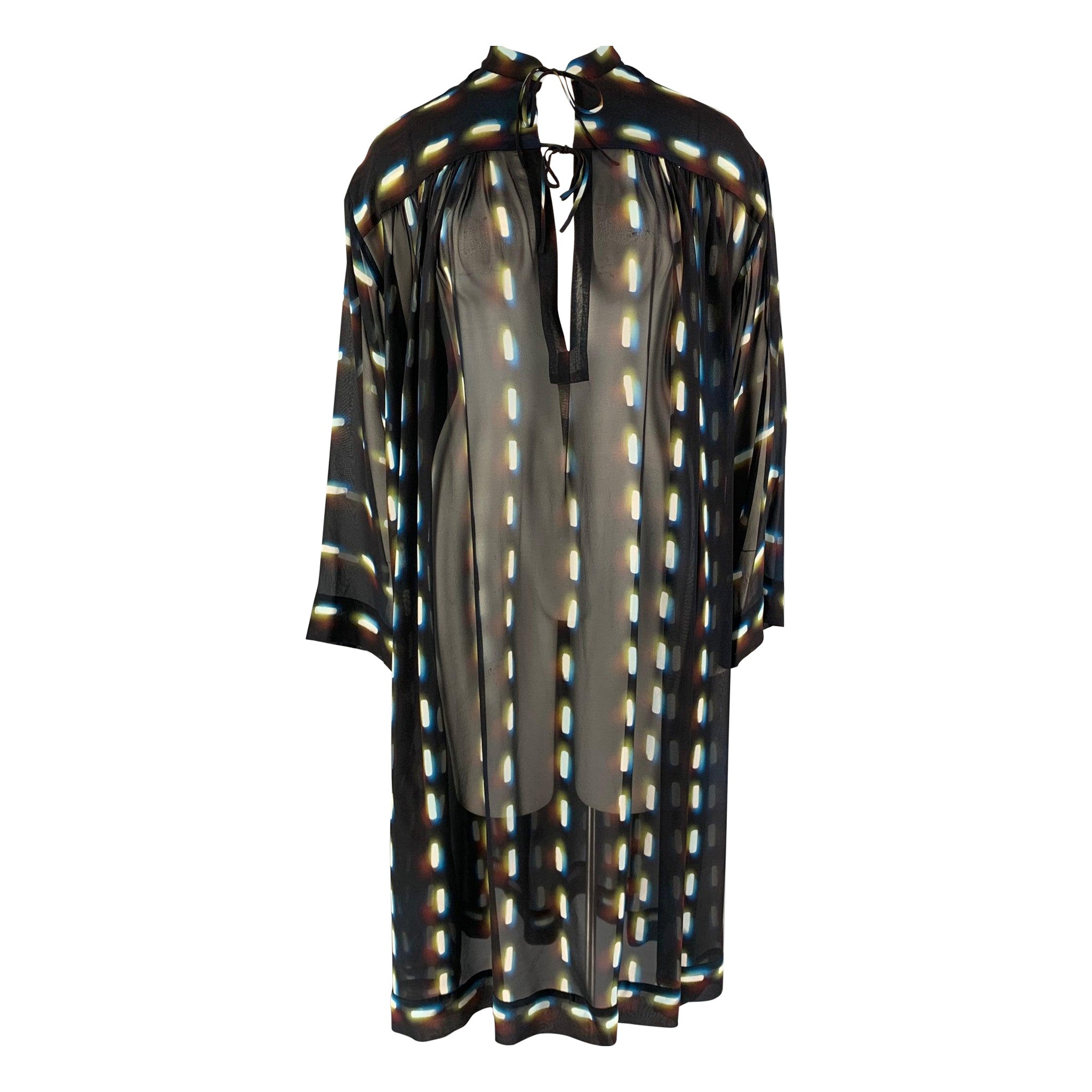 Robe tunique noire imprimée en soie multicolore Robe VAN NOTEN SS 21 Taille 8 en vente